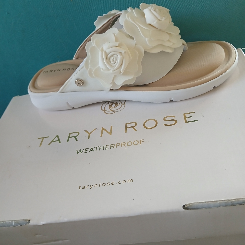 Taryn Rose White Floral Sandals